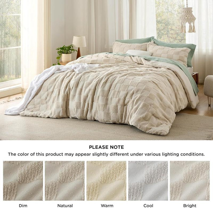 Bedsure 3- Pieces Comforter Set,Boho Tufted Bed Set, Checkered Farmhouse Shabby Chic Bedding, 1 Plaid Geometric Comforter and 2 Pillow Shams
