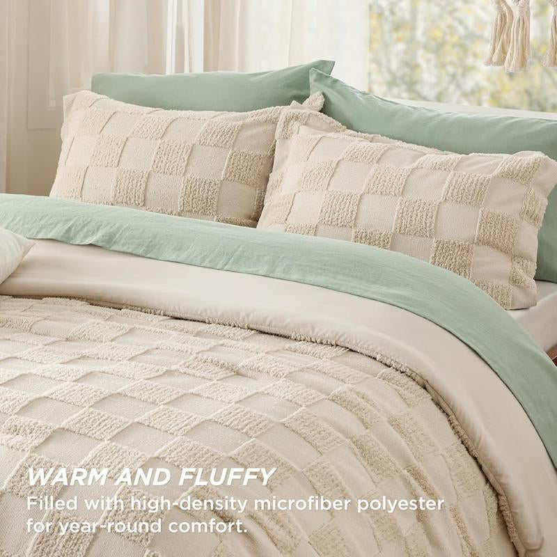 Bedsure 3- Pieces Comforter Set,Boho Tufted Bed Set, Checkered Farmhouse Shabby Chic Bedding, 1 Plaid Geometric Comforter and 2 Pillow Shams