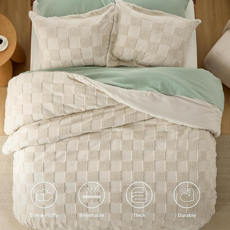 Bedsure 3- Pieces Comforter Set,Boho Tufted Bed Set, Checkered Farmhouse Shabby Chic Bedding, 1 Plaid Geometric Comforter and 2 Pillow Shams